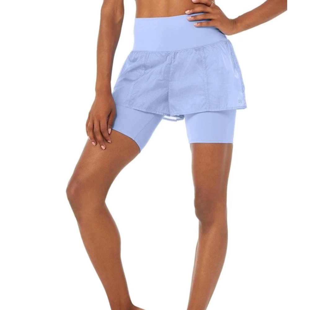 Alo Yoga SMALL High-Waist Circuit Short color Marina sz xsmall